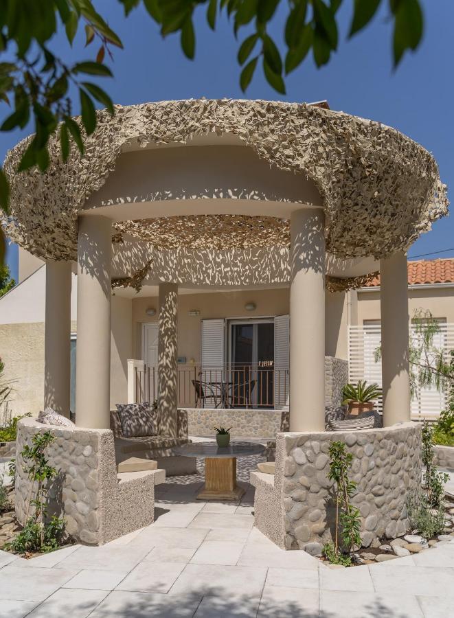 Estia Aparthotel Finikounta