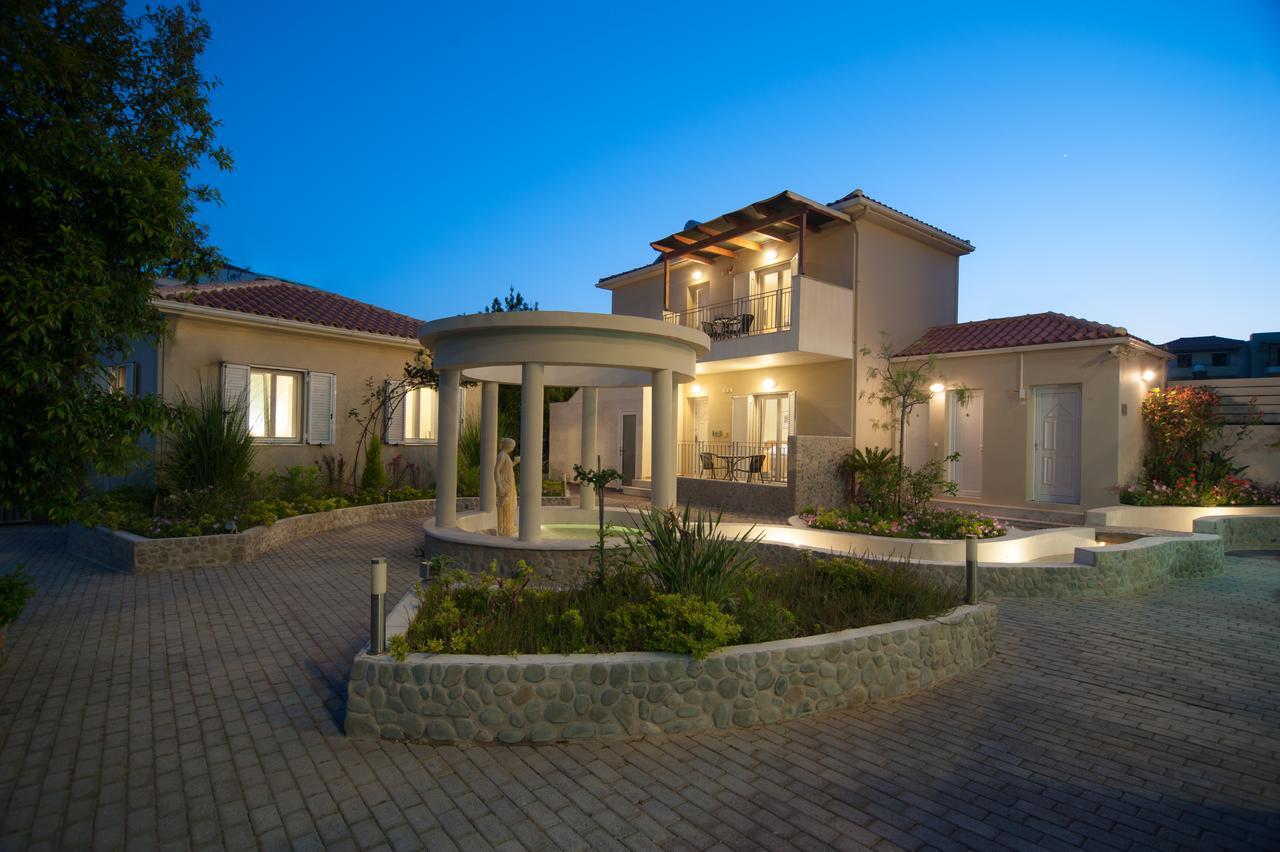 Estia 3* Finikounta
